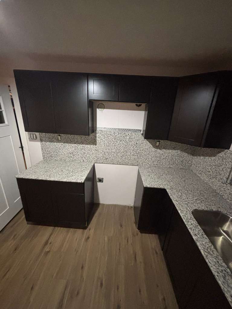 Cabinets (10)