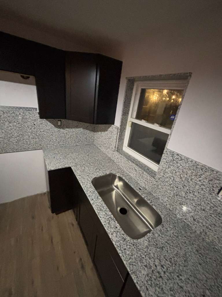 Cabinets (22)