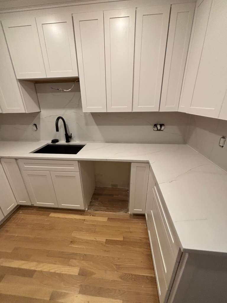 Cabinets (23)