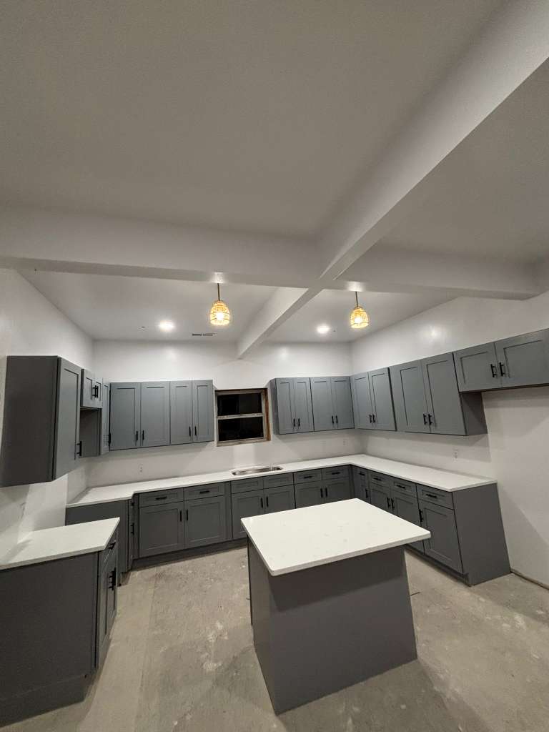 Cabinets (27)