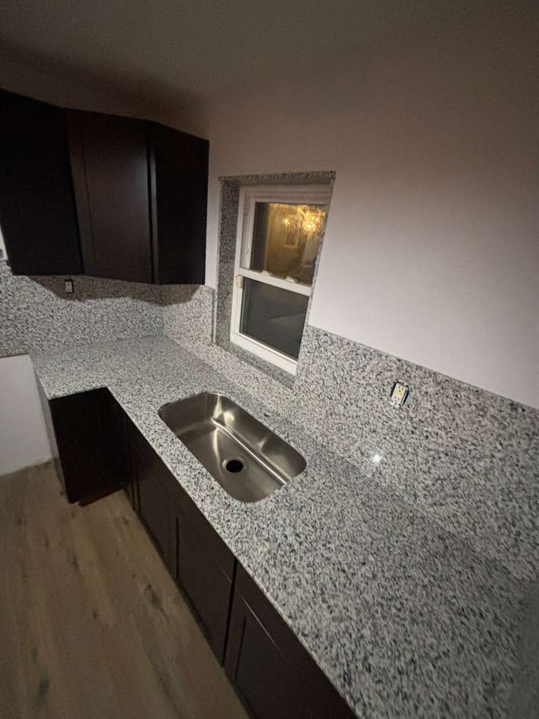 Granite (2)